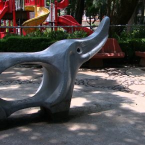 JUEGOS INFANTILES EN LOS PARQUES
