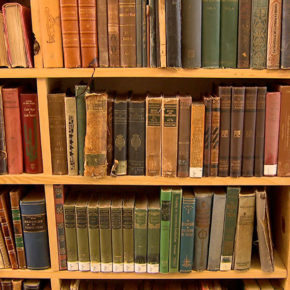 LA OFICINA DEL LIBRO